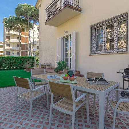 Robin, Elegante E Indipendente Citta Giardino فيلة *