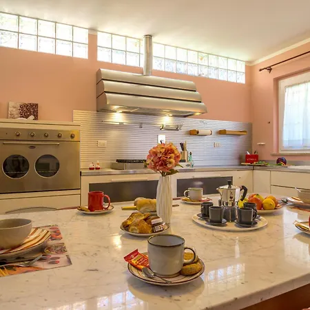 Вілла Robin, Elegante E Indipendente Citta Giardino В'яреджо