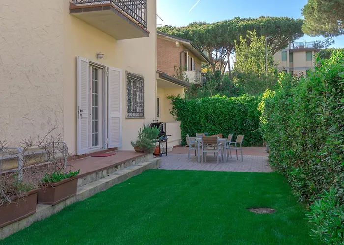 Villa Robin, Elegante E Indipendente Citta Giardino