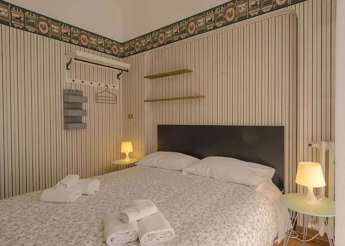 Villa Robin, Elegante E Indipendente Citta Giardino