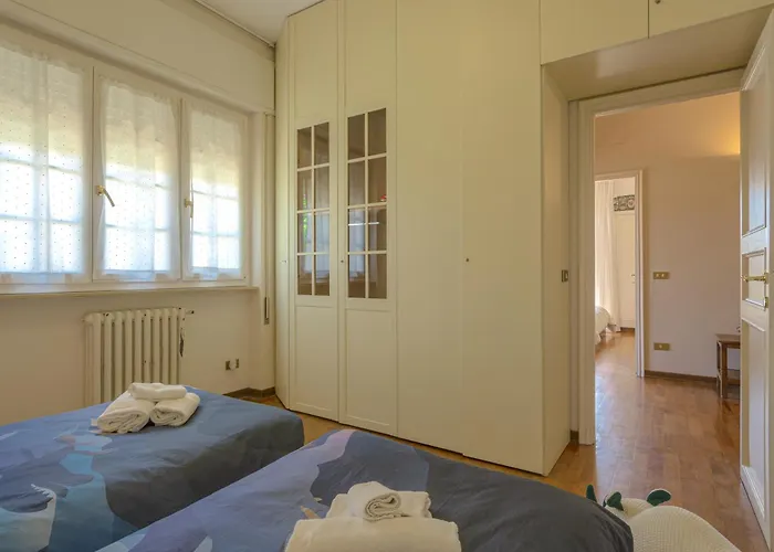 Robin, Elegante E Indipendente Citta Giardino Вілла В'яреджо